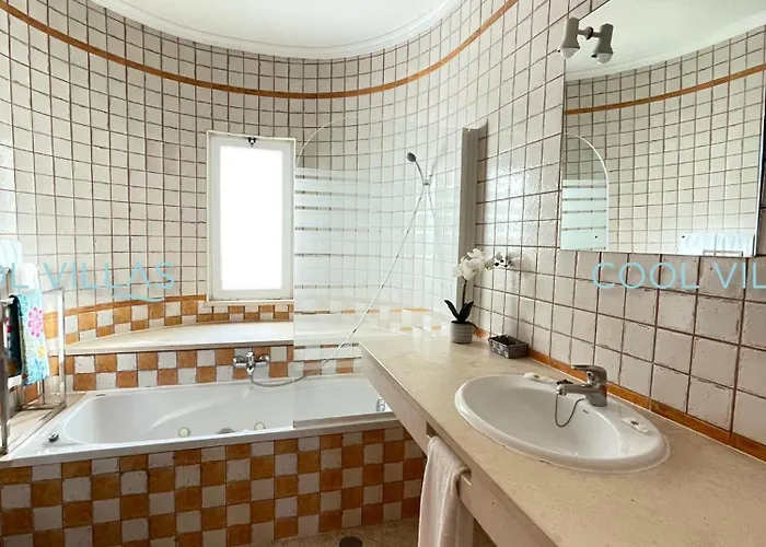 Orquidea Senses - 6 Pax - Sea View Willa *